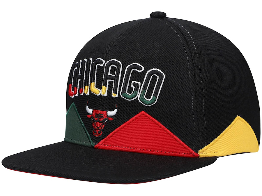 chicago-bulls-black-history-month-hat-mitchell-ness-1