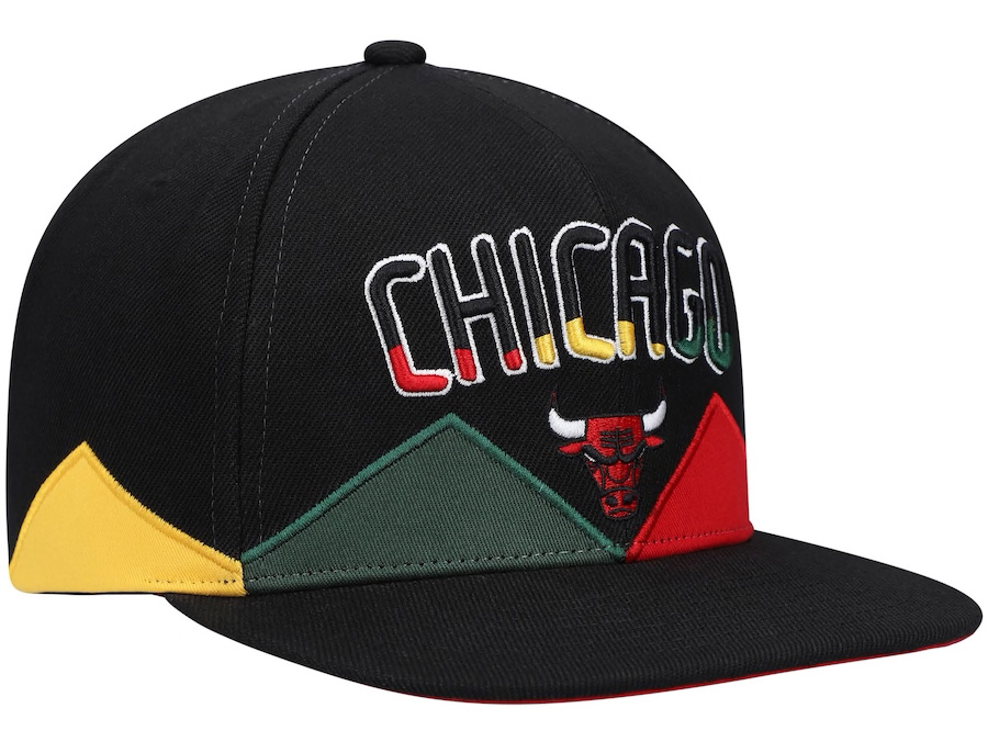 chicago-bulls-black-history-month-hat-mitchell-ness-2