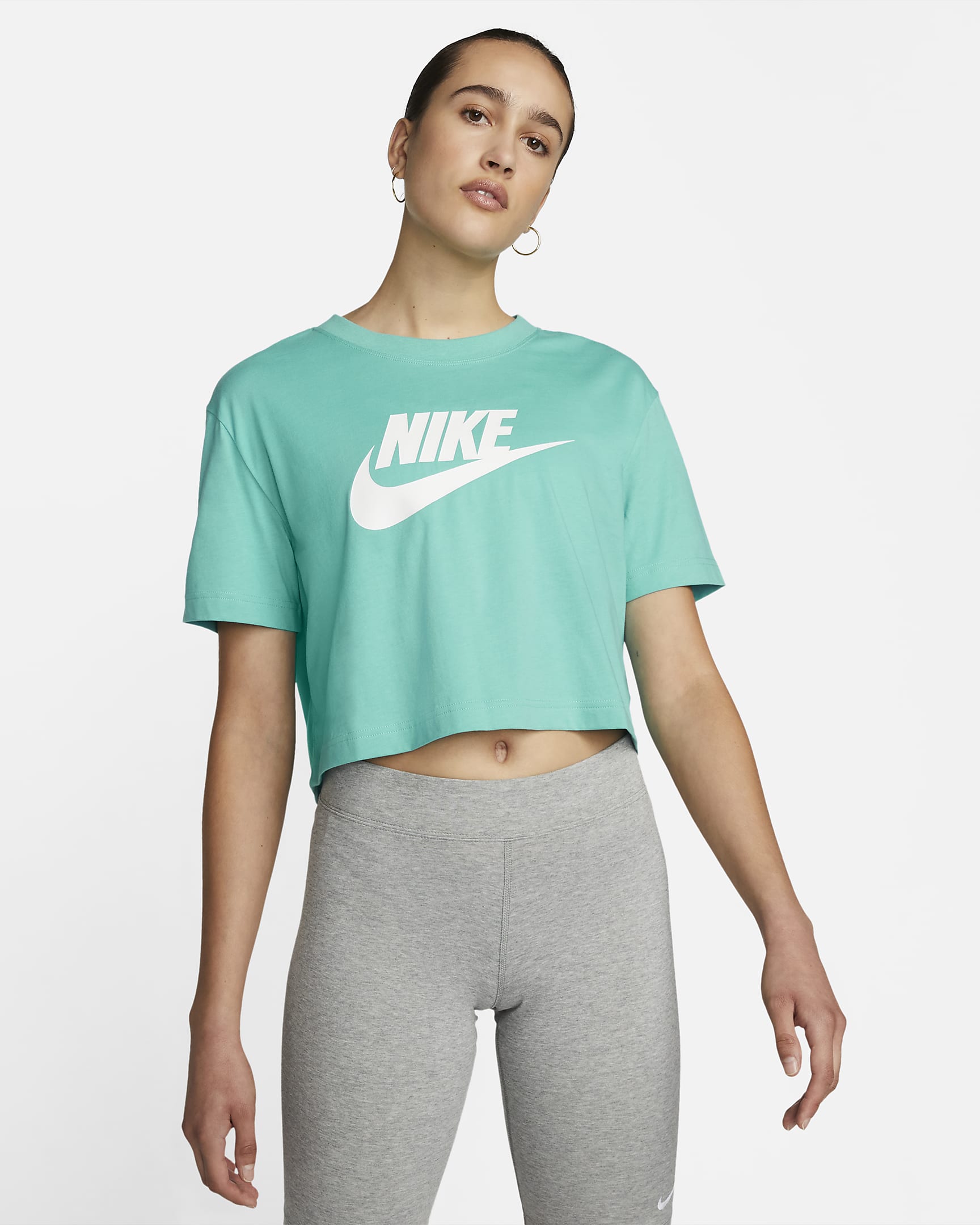nike-sportswear-essential-womens-cropped-t-shirt-3TW8ZG.png