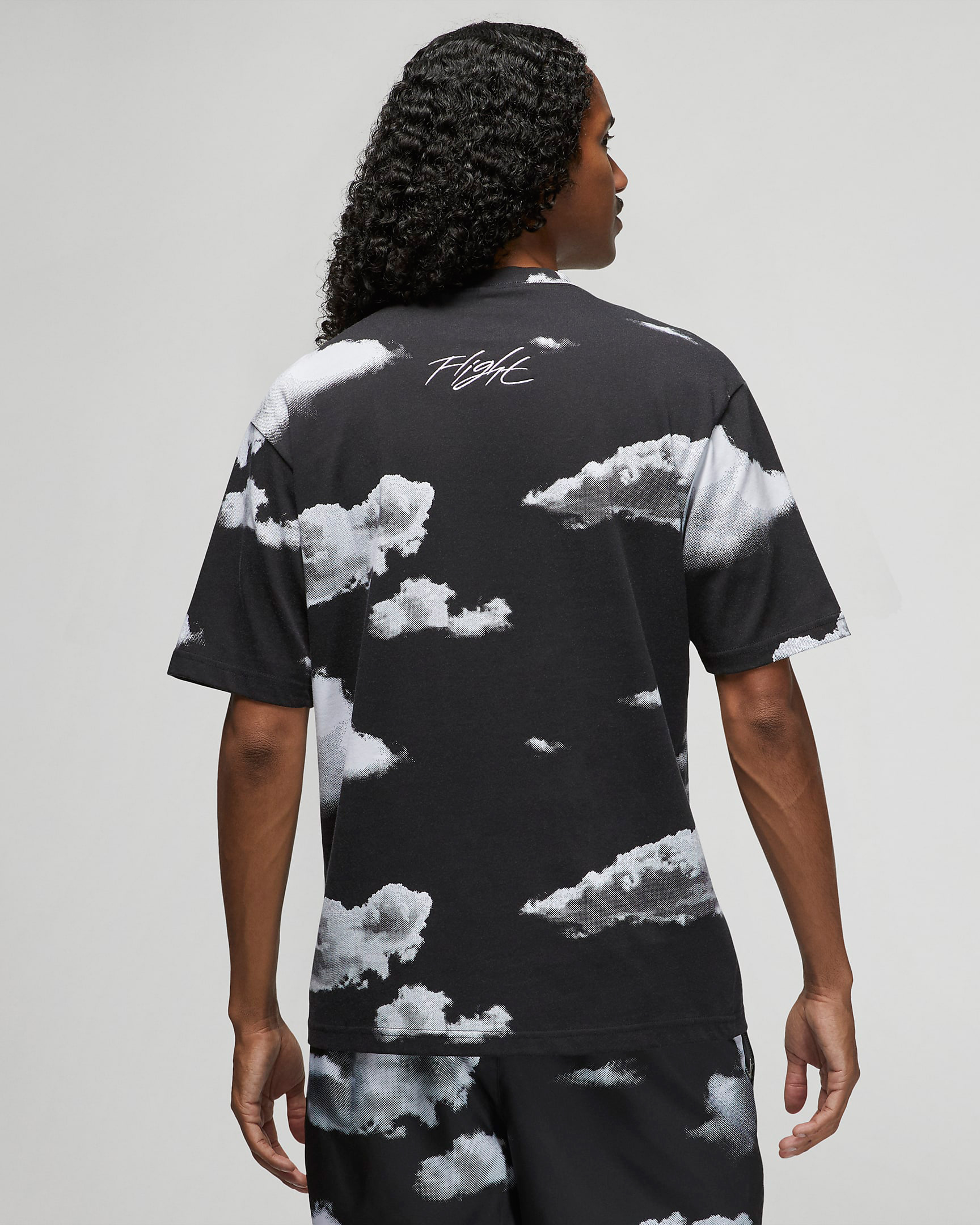 jordan-essentials-sky-clouds-t-shirt-black-white-2