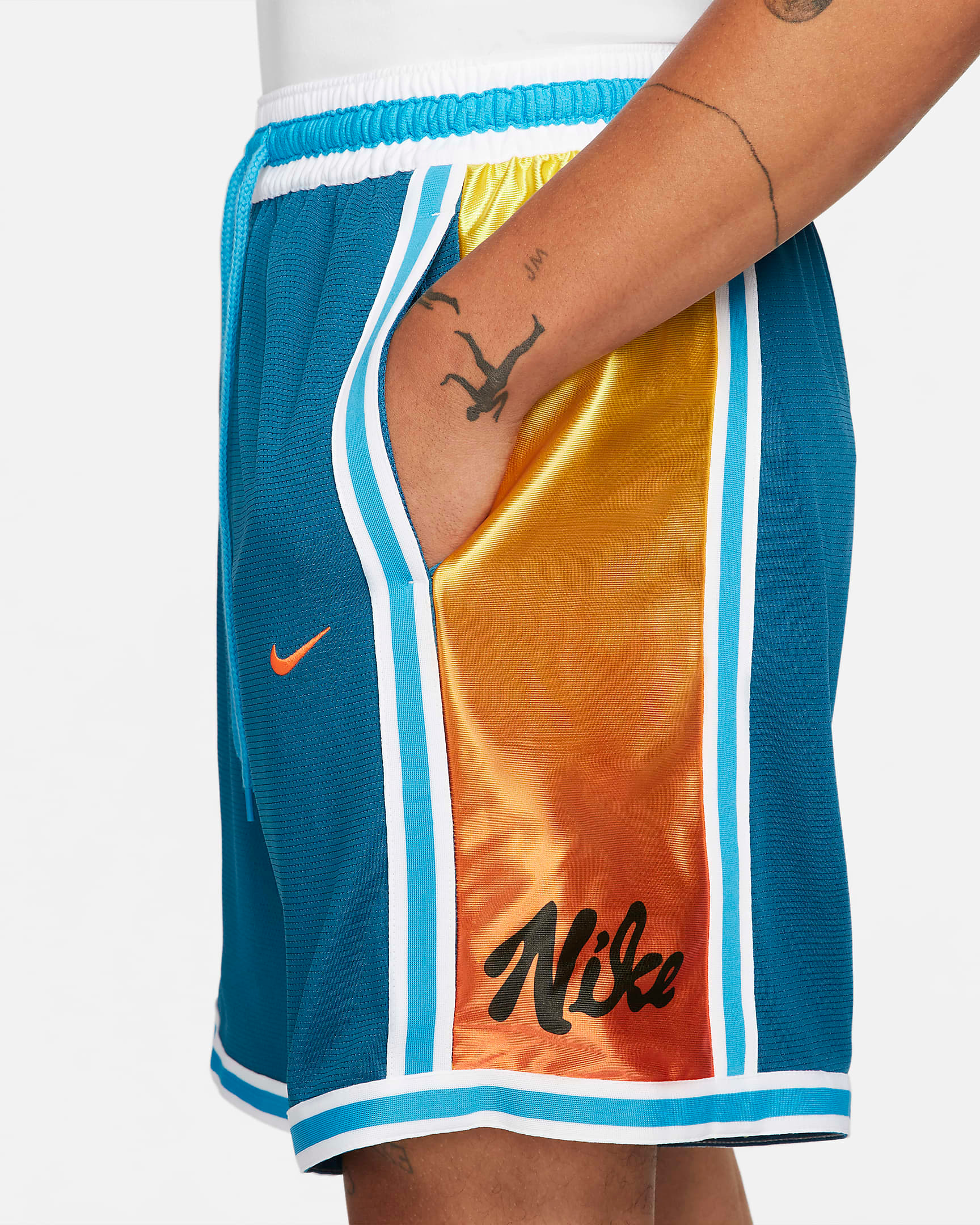 nike-basketball-shorts-marina-orange-2