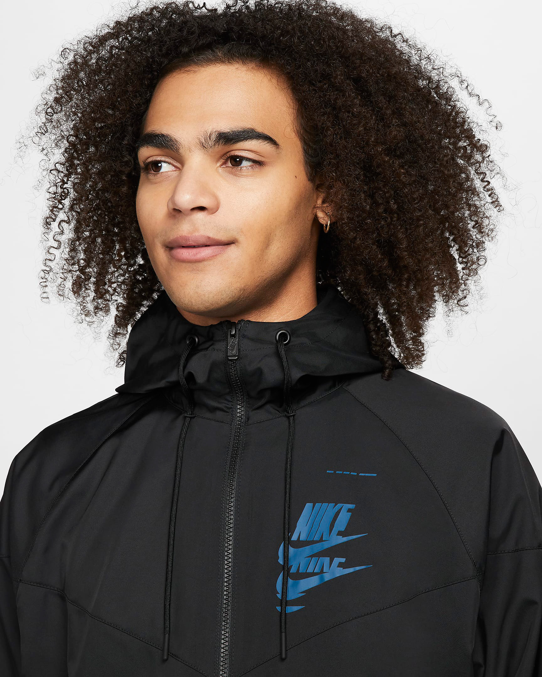 nike-sportswear-sport-essentials-windrunner-jacket-black-dark-marina-blue-3