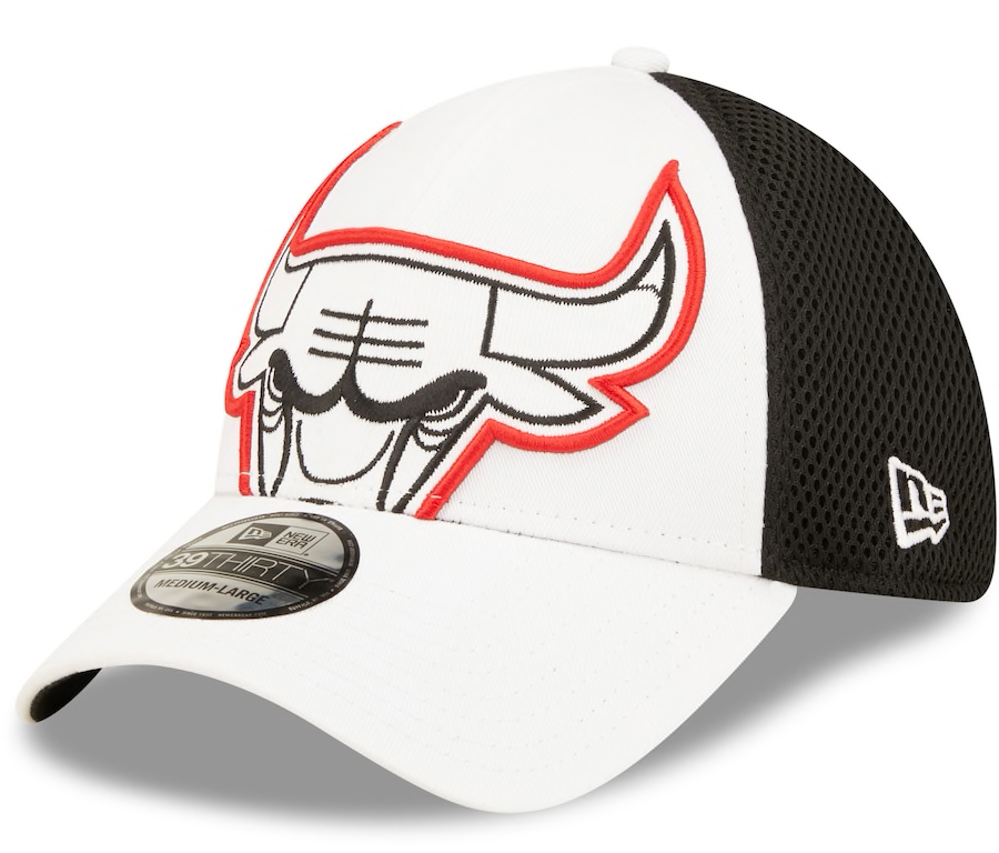 air-jordan-1-high-heritage-bulls-flex-hat
