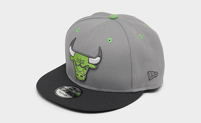 air-jordan-5-green-bean-bulls-hat-3