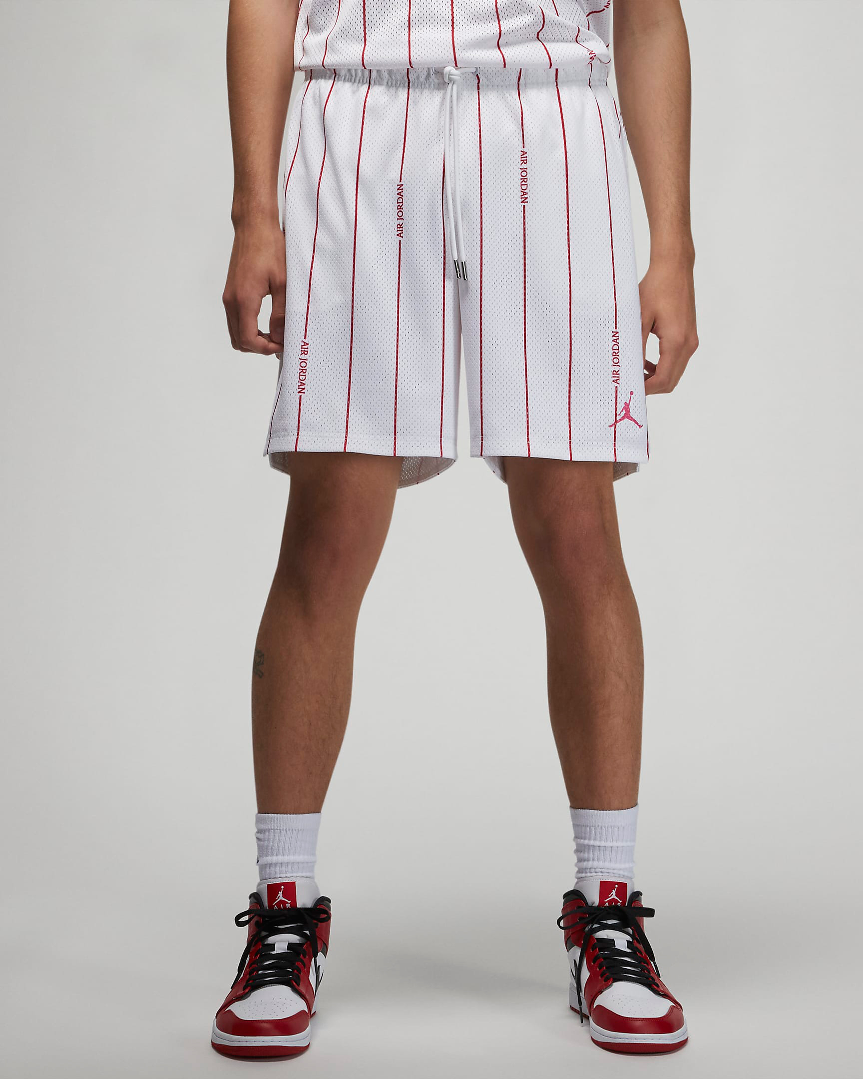 jordan-essentials-printed-striped-shorts-white-gym-red-1