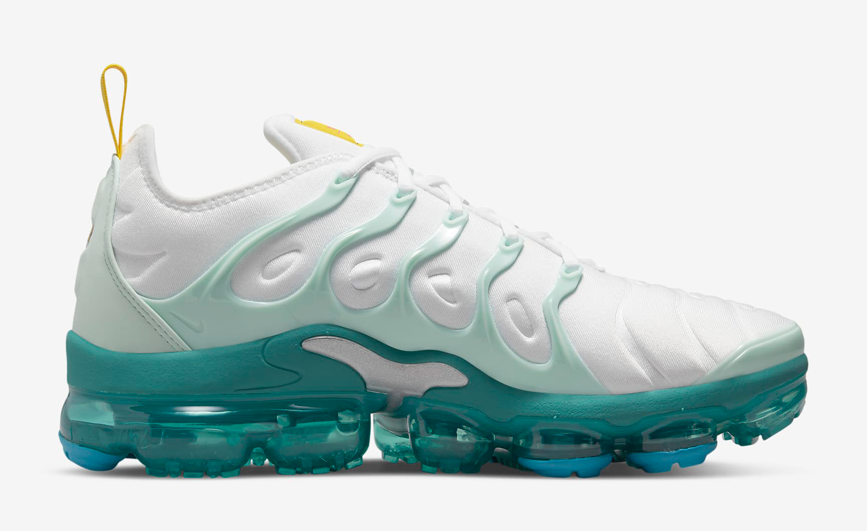 nike-air-vapormax-plus-white-mint-foam-washed-teal-siren-red-2