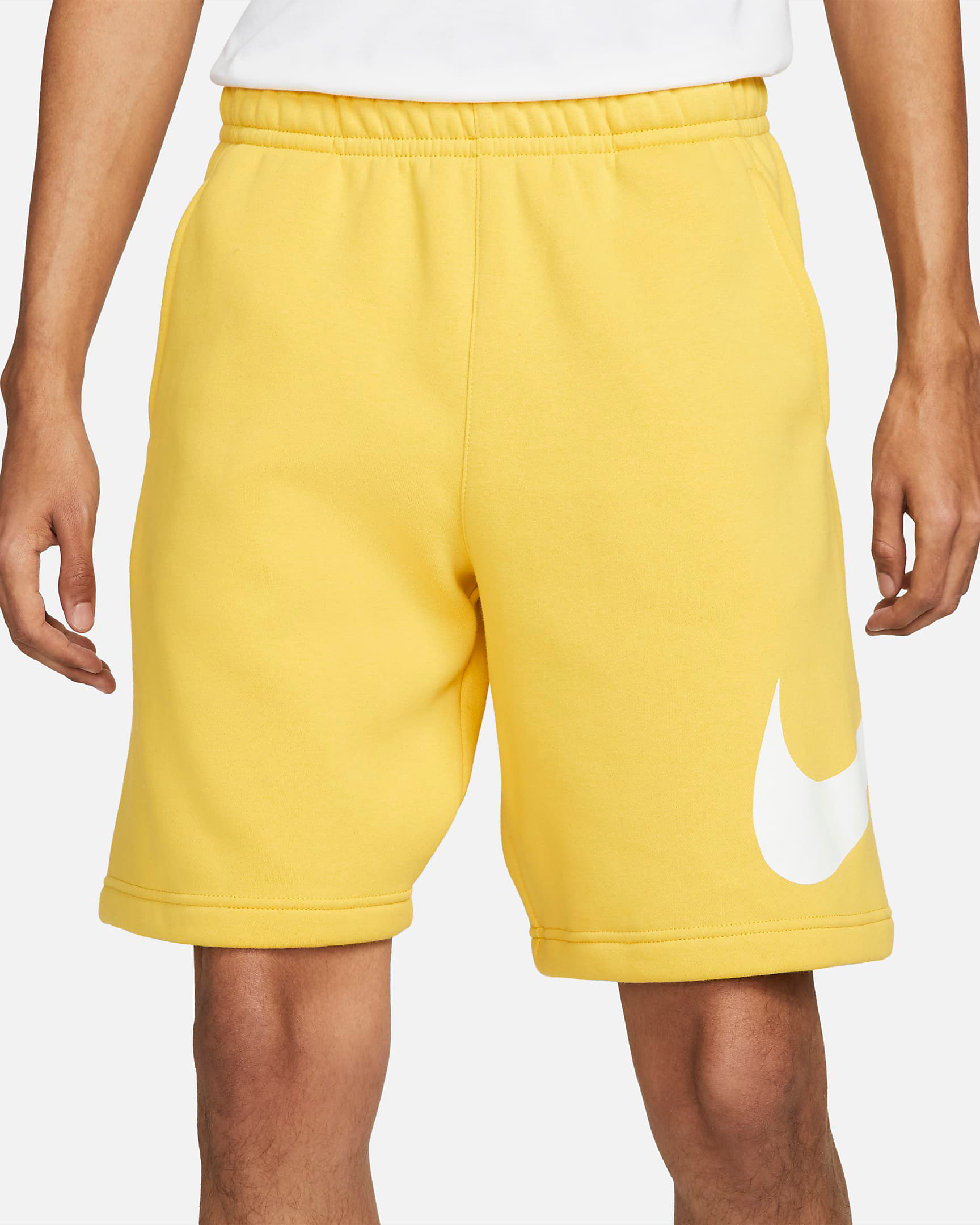 nike-club-fleece-graphic-shorts-vivid-sulfur-yellow