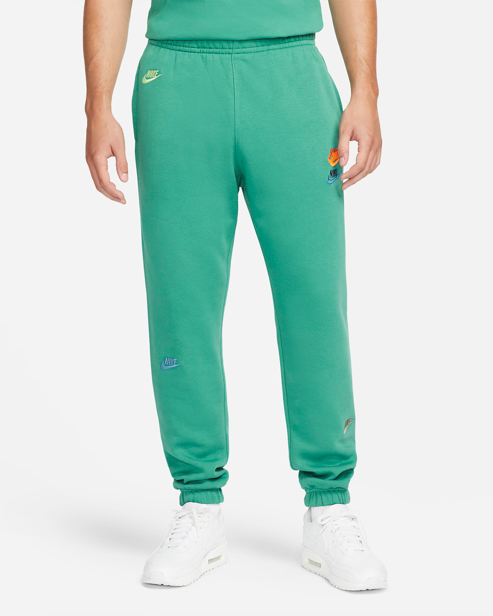 nike-club-fleece-joggers-pants-green