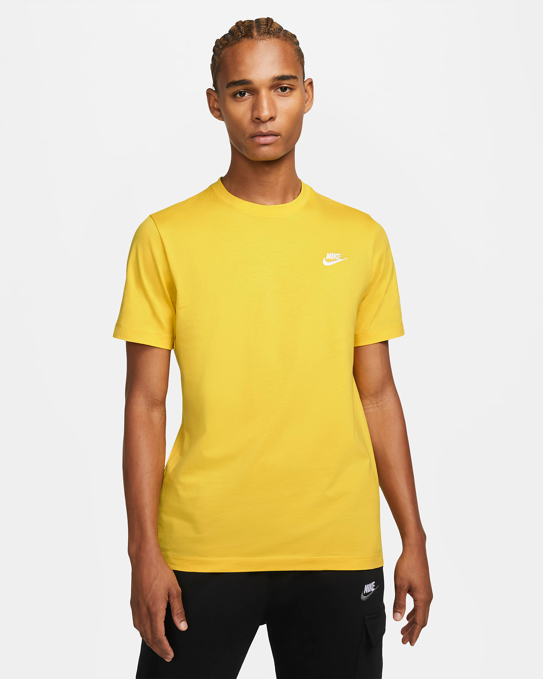 nike-club-t-shirt-vivid-sulfur-yellow