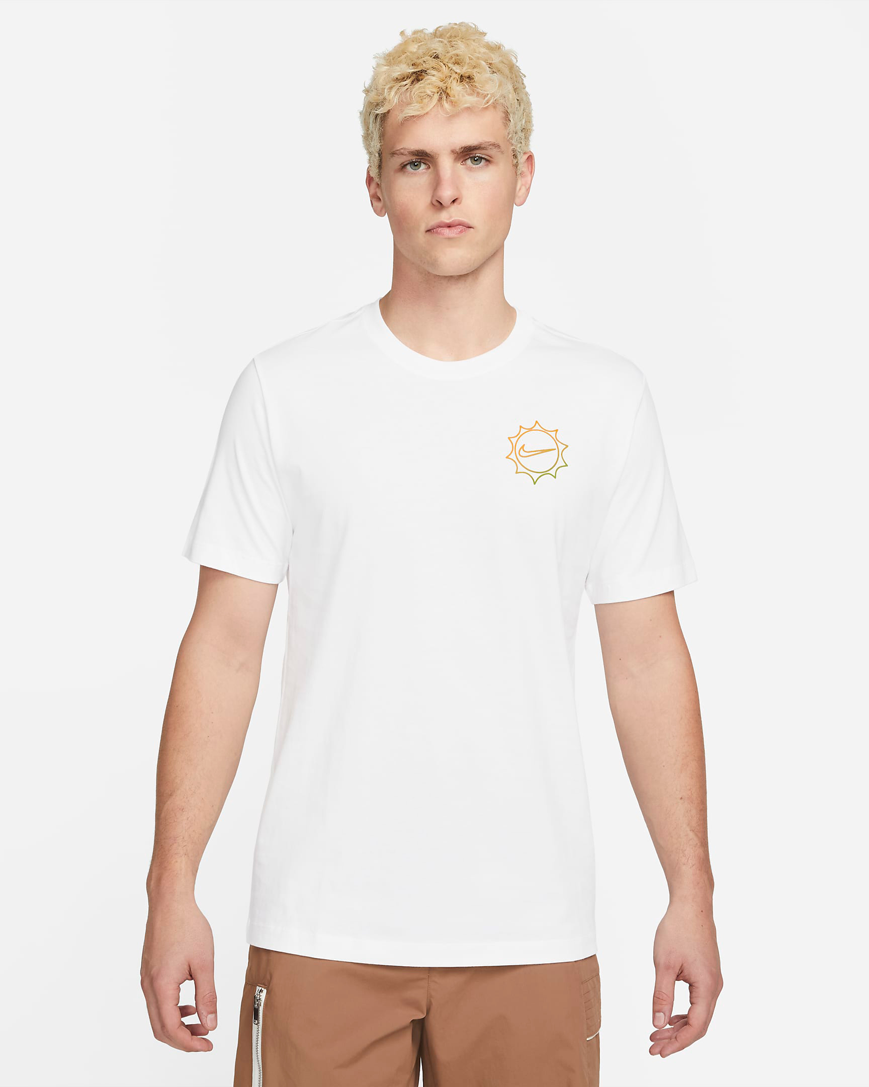 nike-sun-club-t-shirt-white-1