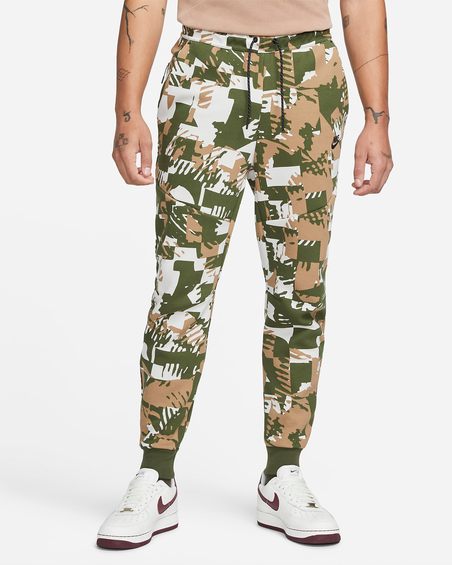 nike-tech-fleece-camo-allover-print-jogger-pants-light-bone-rough-green-1
