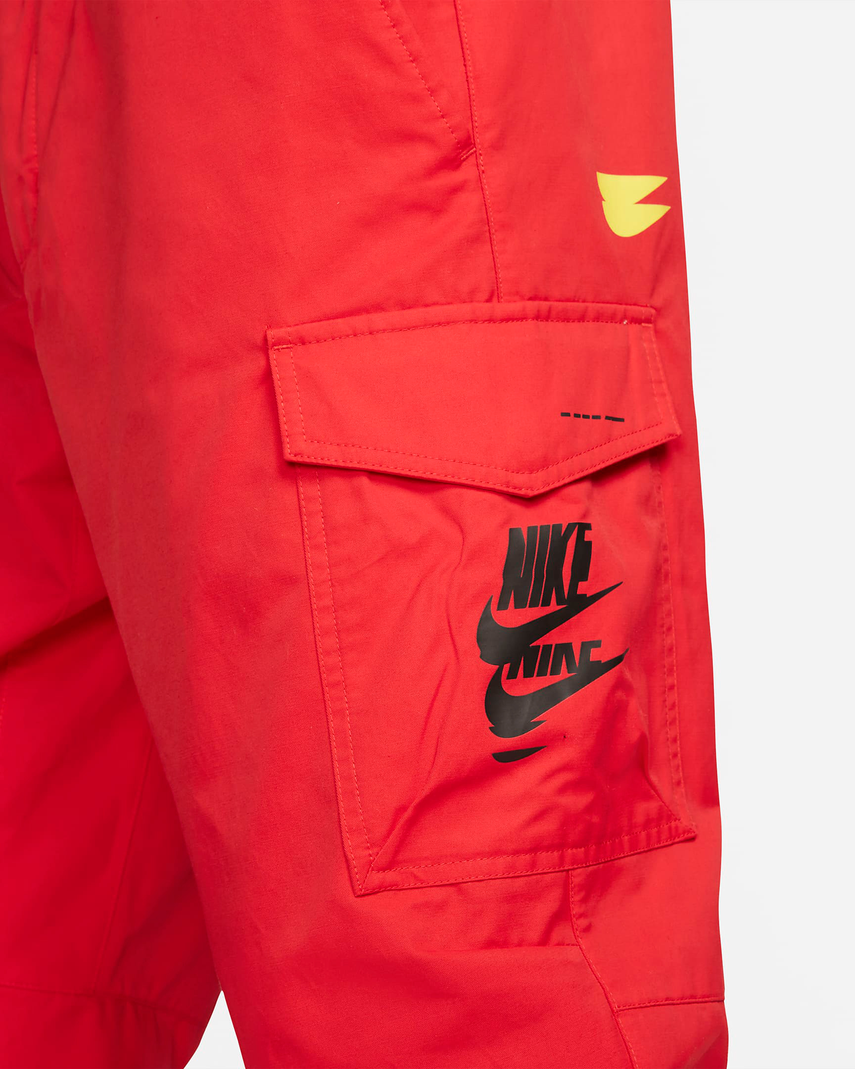 nike-university-red-essentials-windrunner-pants-3