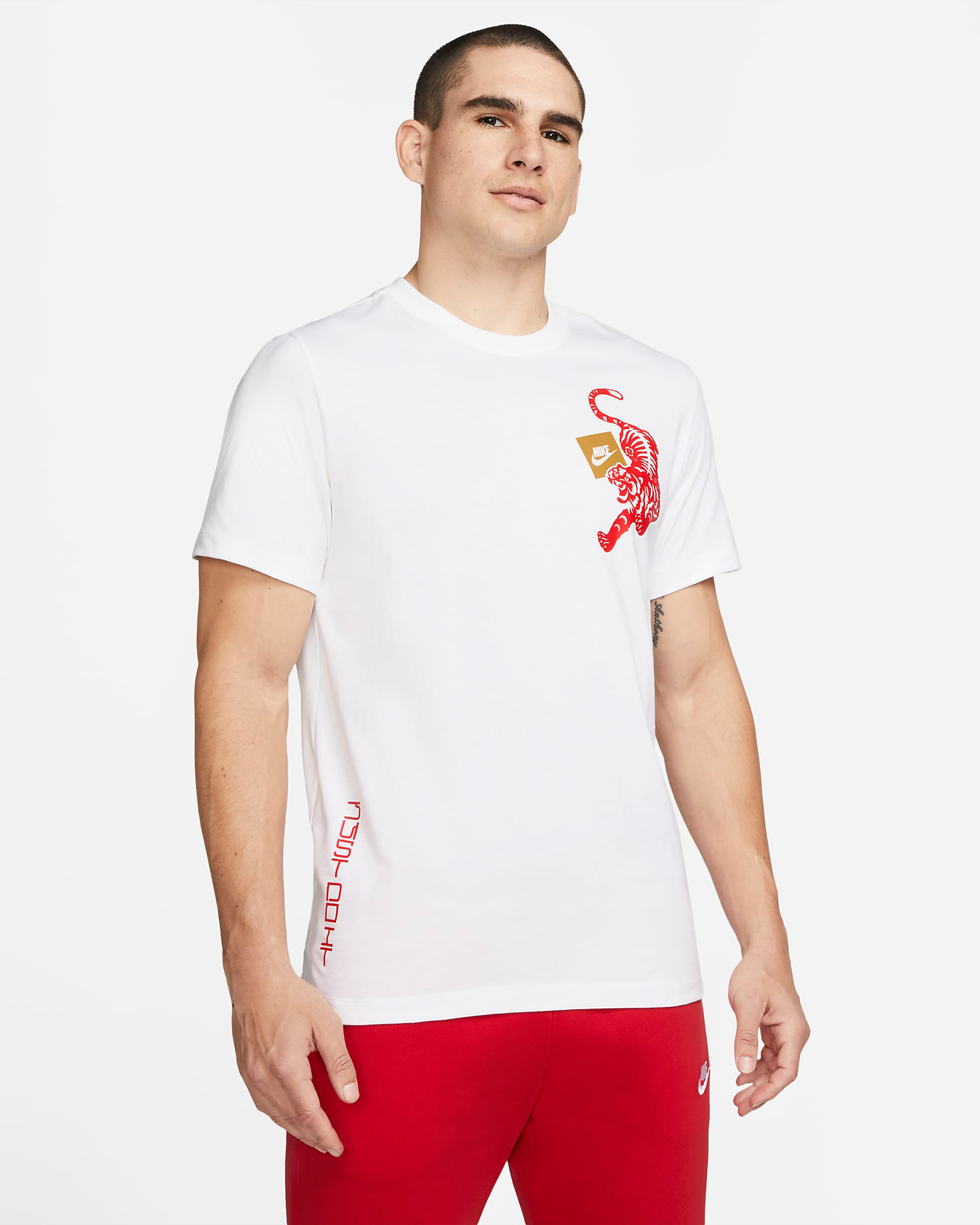 nike-white-university-red-tiger-t-shirt-1