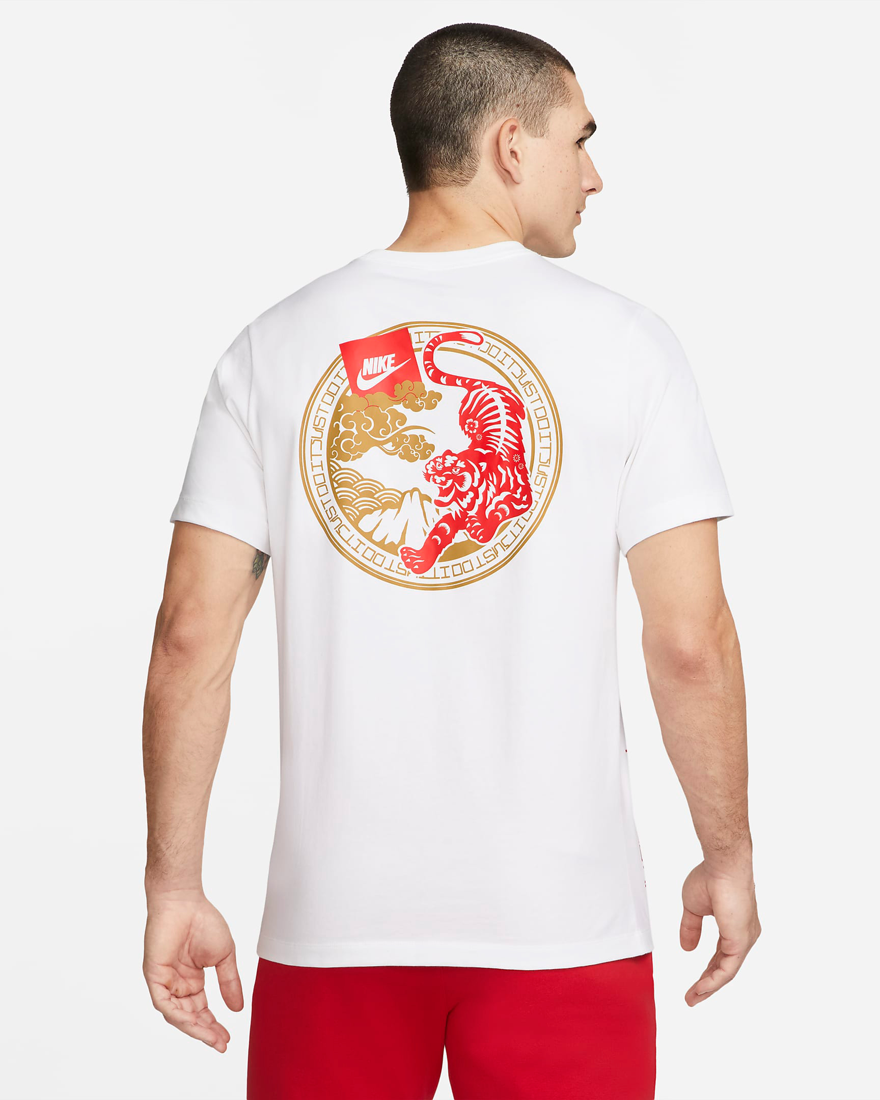 nike-white-university-red-tiger-t-shirt-2