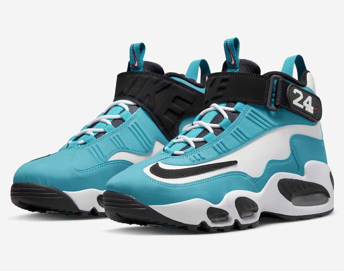 Nike-Air-Griffey-Max-1-DQ8578-300-Release-Date-4