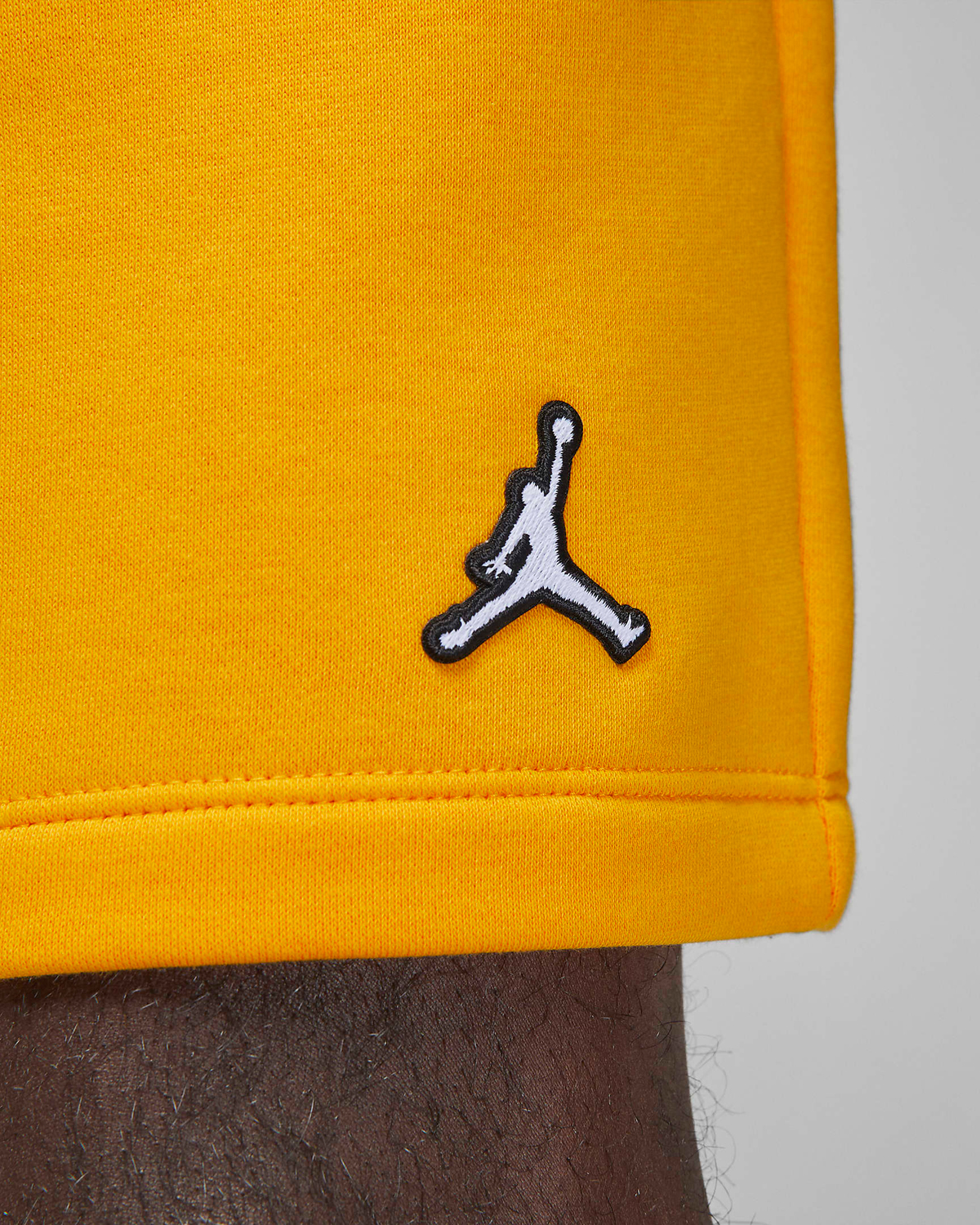 jordan-essential-fleece-shorts-taxi-yellow-3