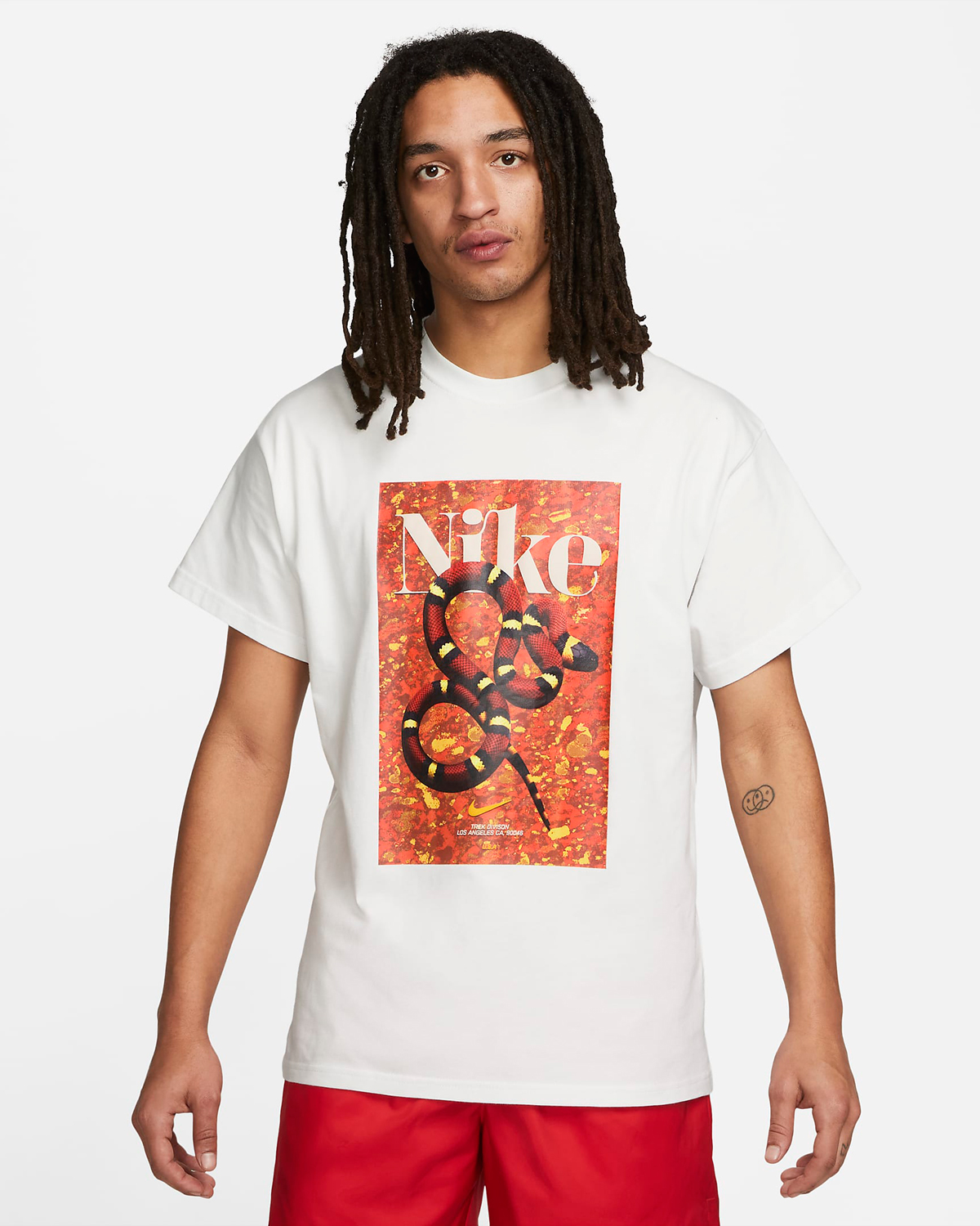 nike-sportswear-t-shirt-sail-burnt-sunrise