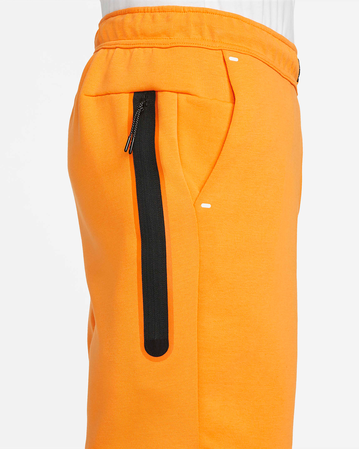 nike-tech-fleece-shorts-kumquat-5