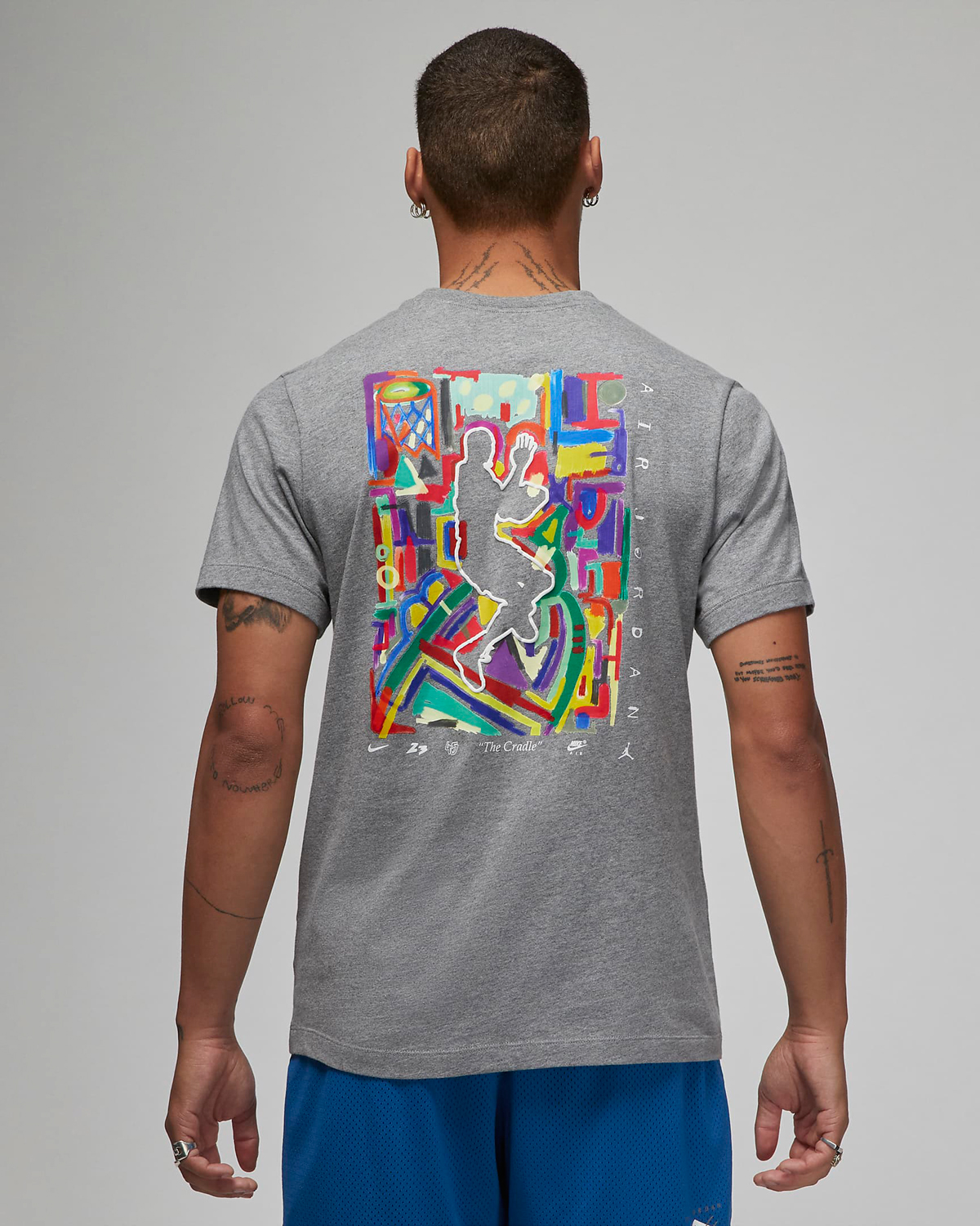 air-jordan-graphic-t-shirt-grey-multi-color-2