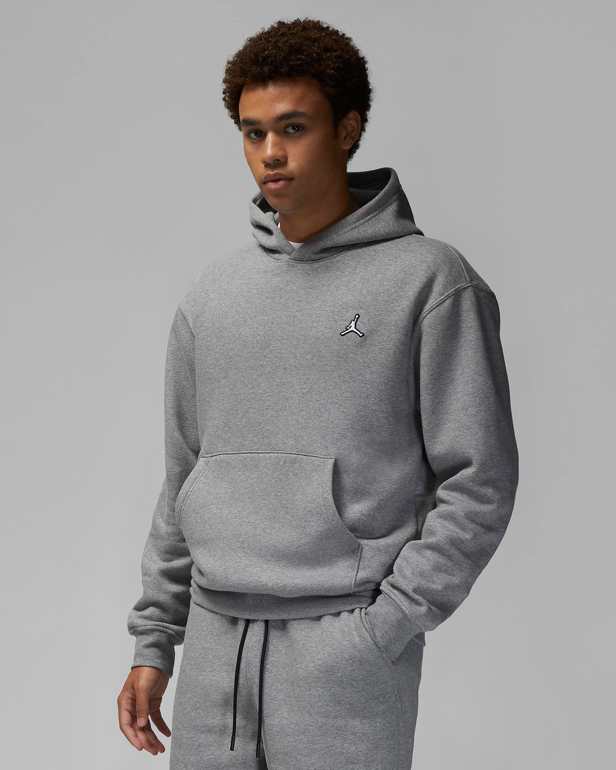 jordan-essential-fleece-hoodie-grey-carbon-heather-1