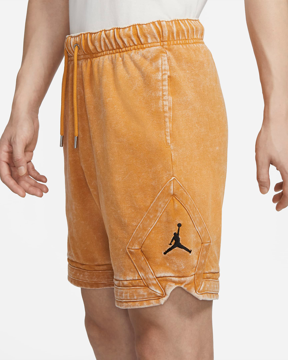 jordan-essential-washed-fleece-shorts-chutney-3