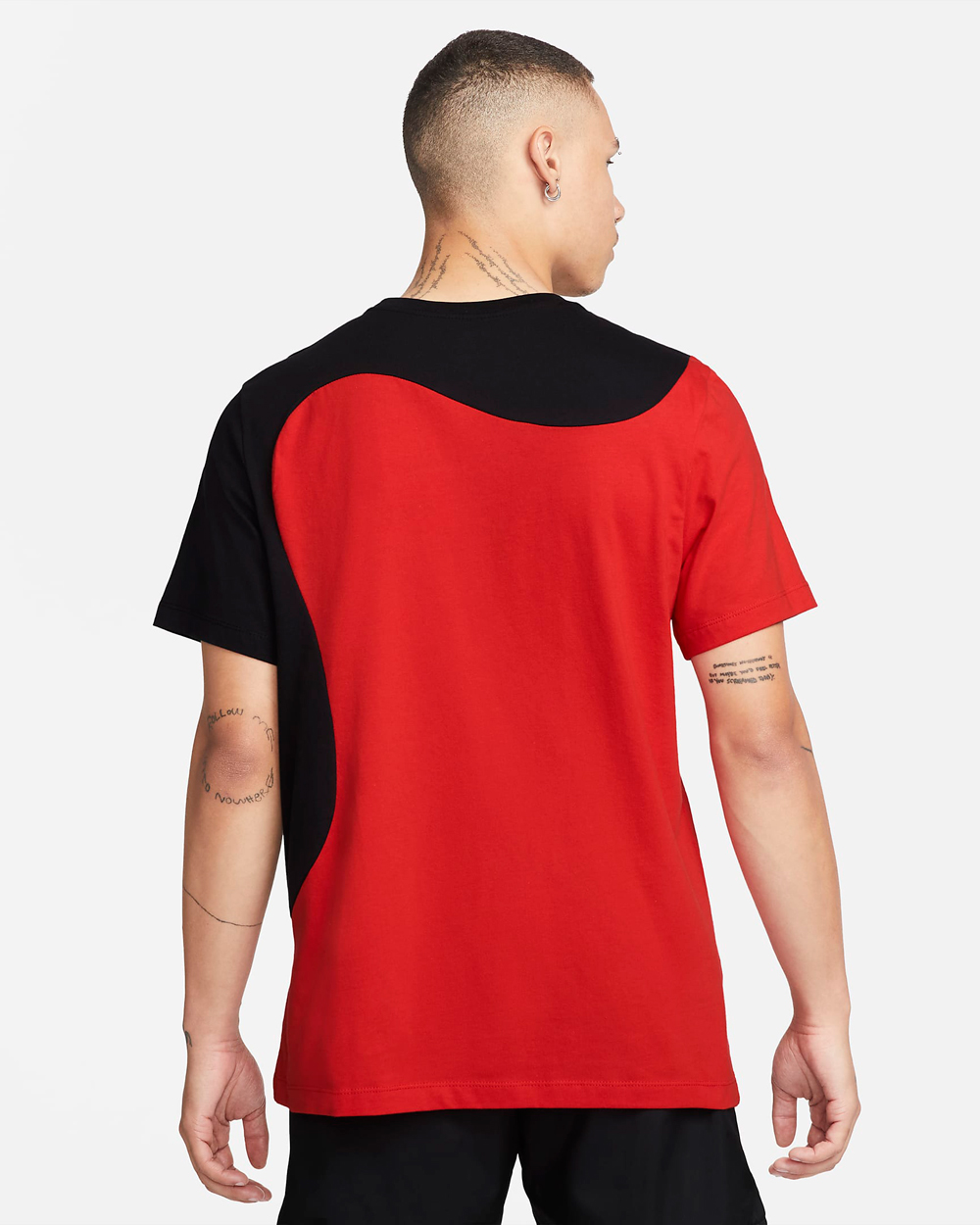 nike-color-clash-t-shirt-black-university-red-2