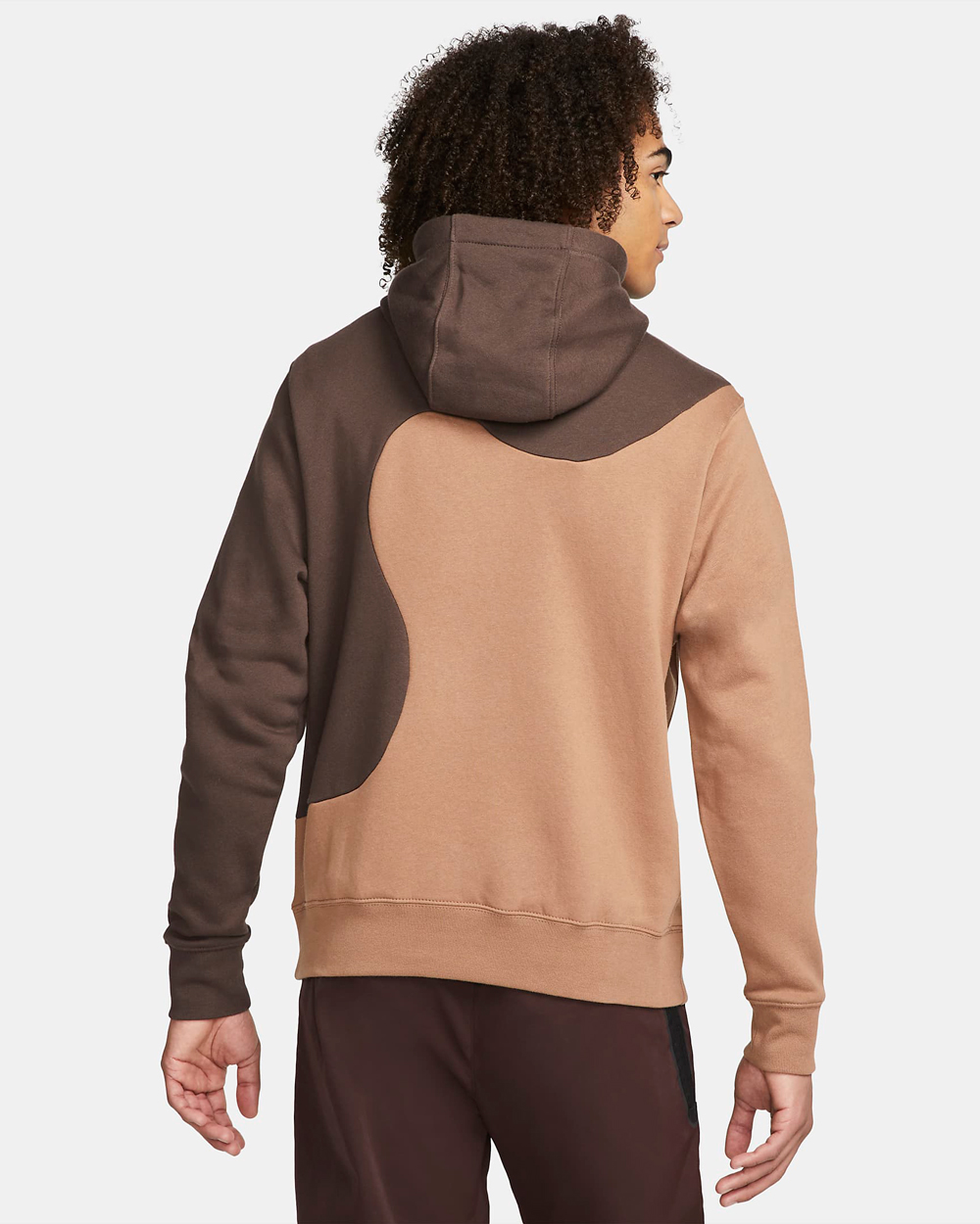 nike-sportswear-color-clash-hoodie-archaeo-brown-baroque-brown-2