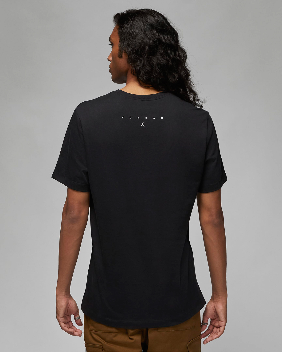 Jordan-Essentials-Flight-T-Shirt-Black-White-2
