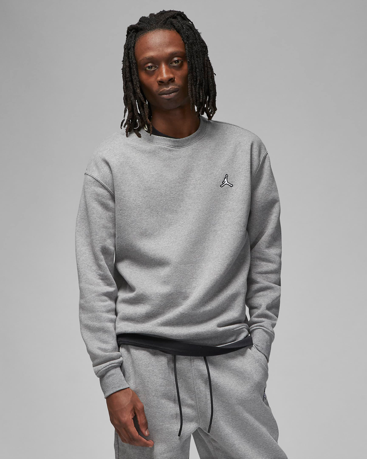 jordan-essentials-fleece-crew-sweatshirt-carbon-heather-grey