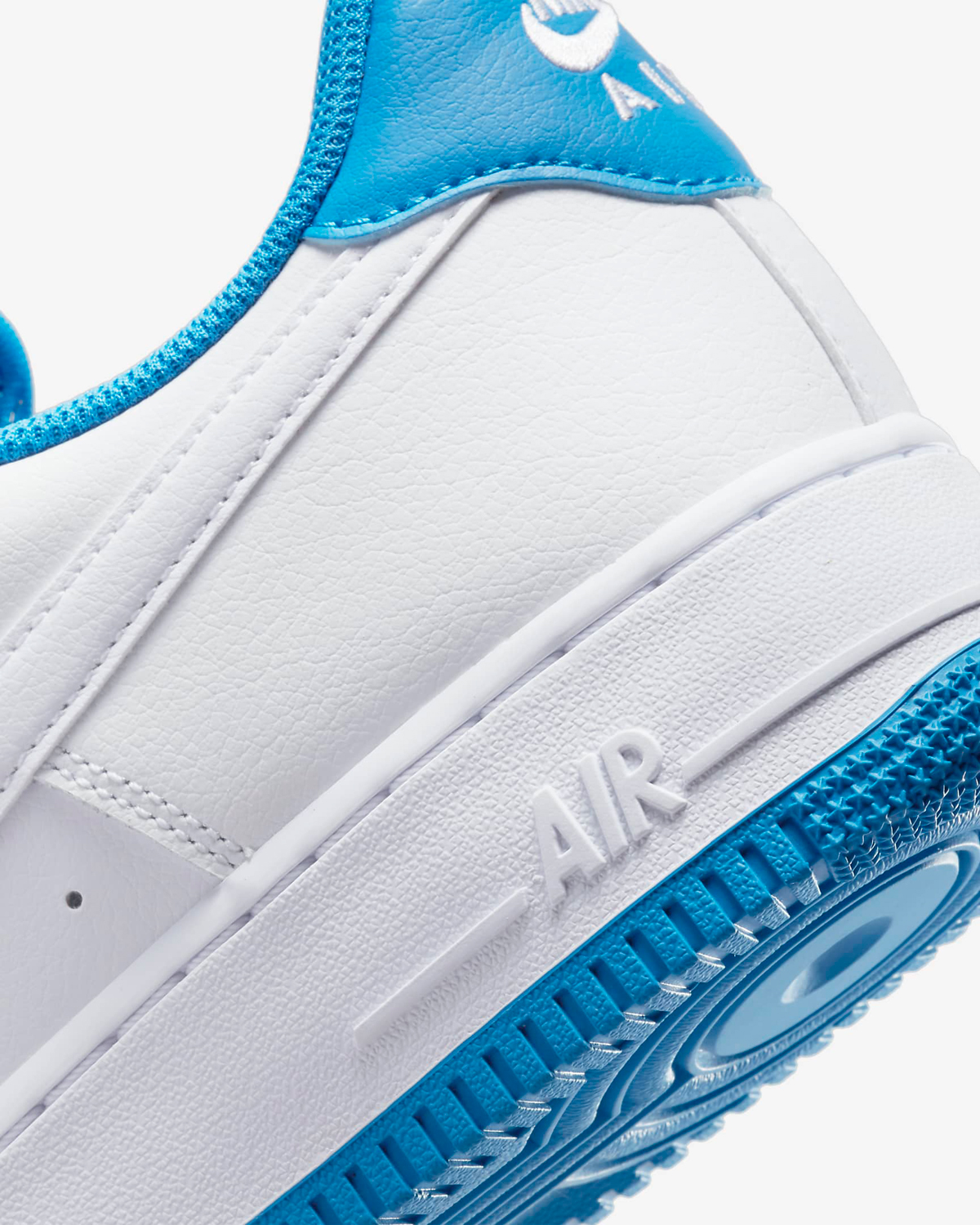 nike-air-force-1-low-white-light-photo-blue-8