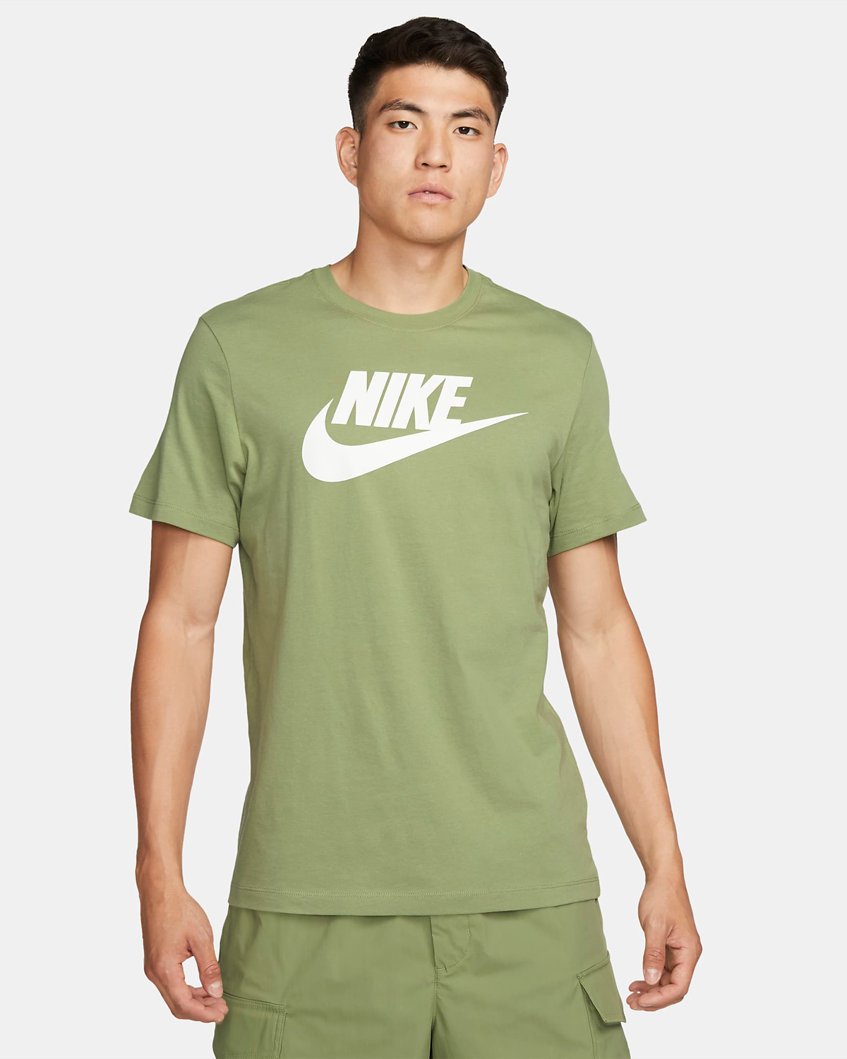 Nike-Sportswear-T-Shirt-Alligator-Green