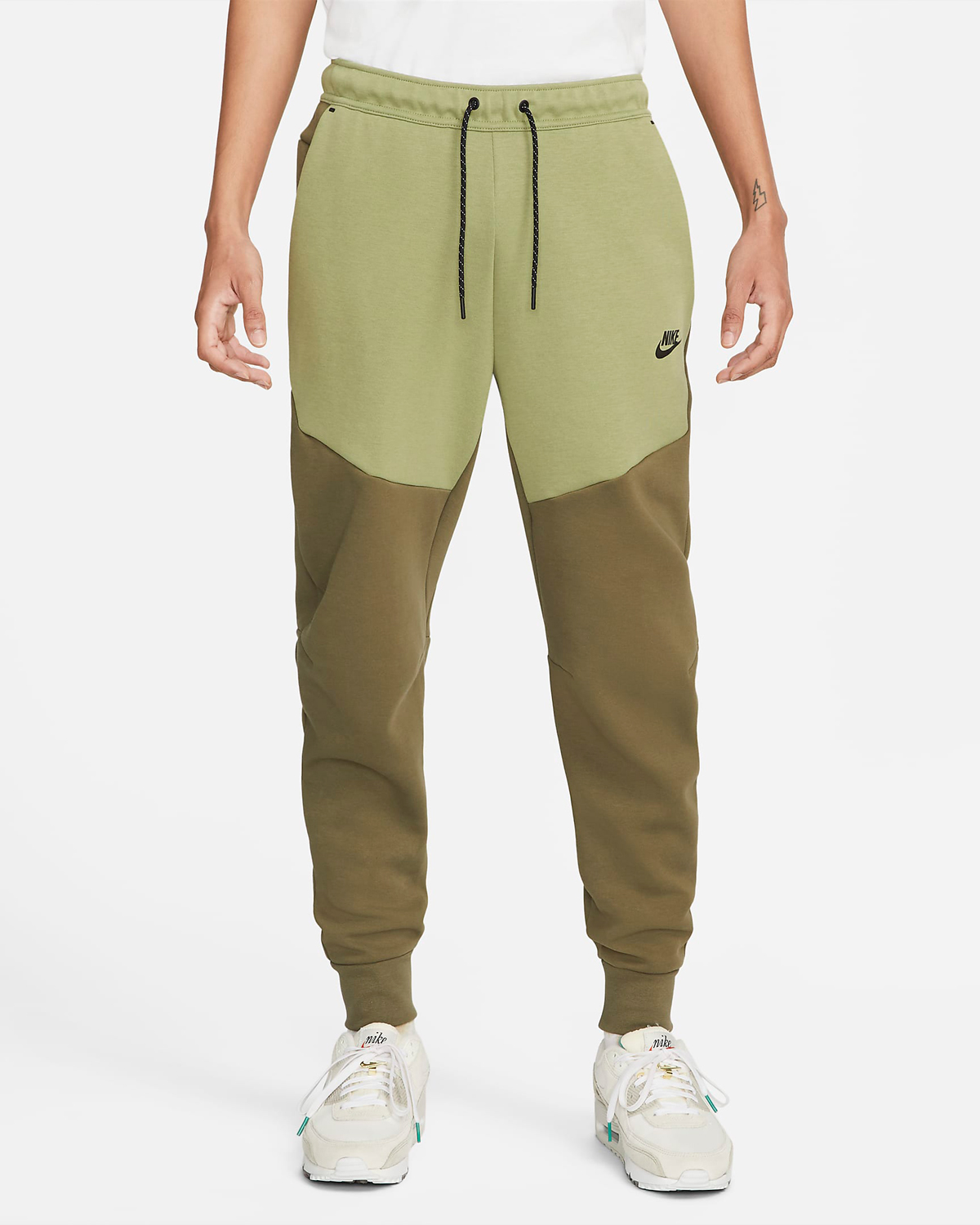 Nike-Tech-Fleece-Jogger-Pants-Alligator-Green