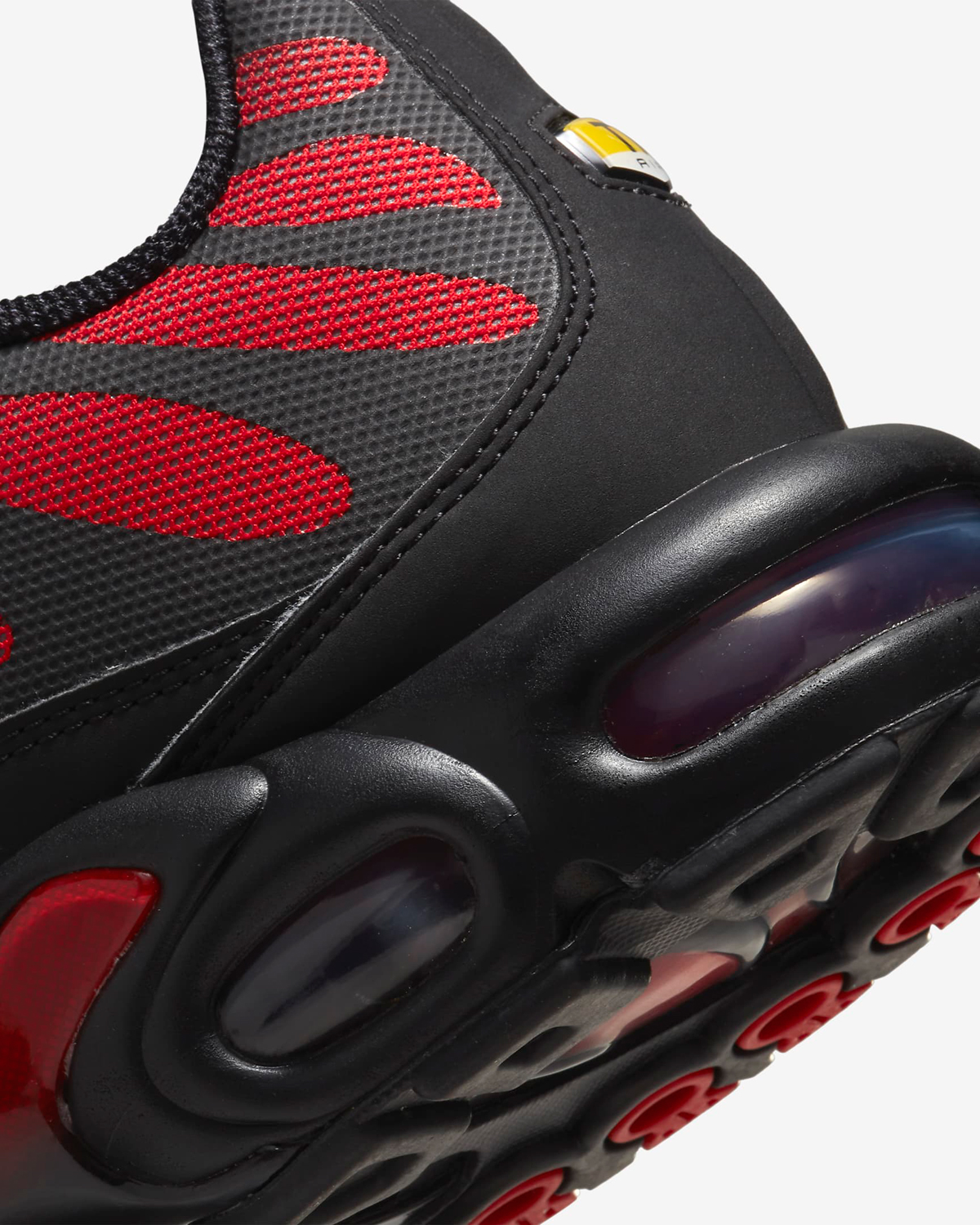 nike-air-max-plus-bred-university-red-black-release-date-8