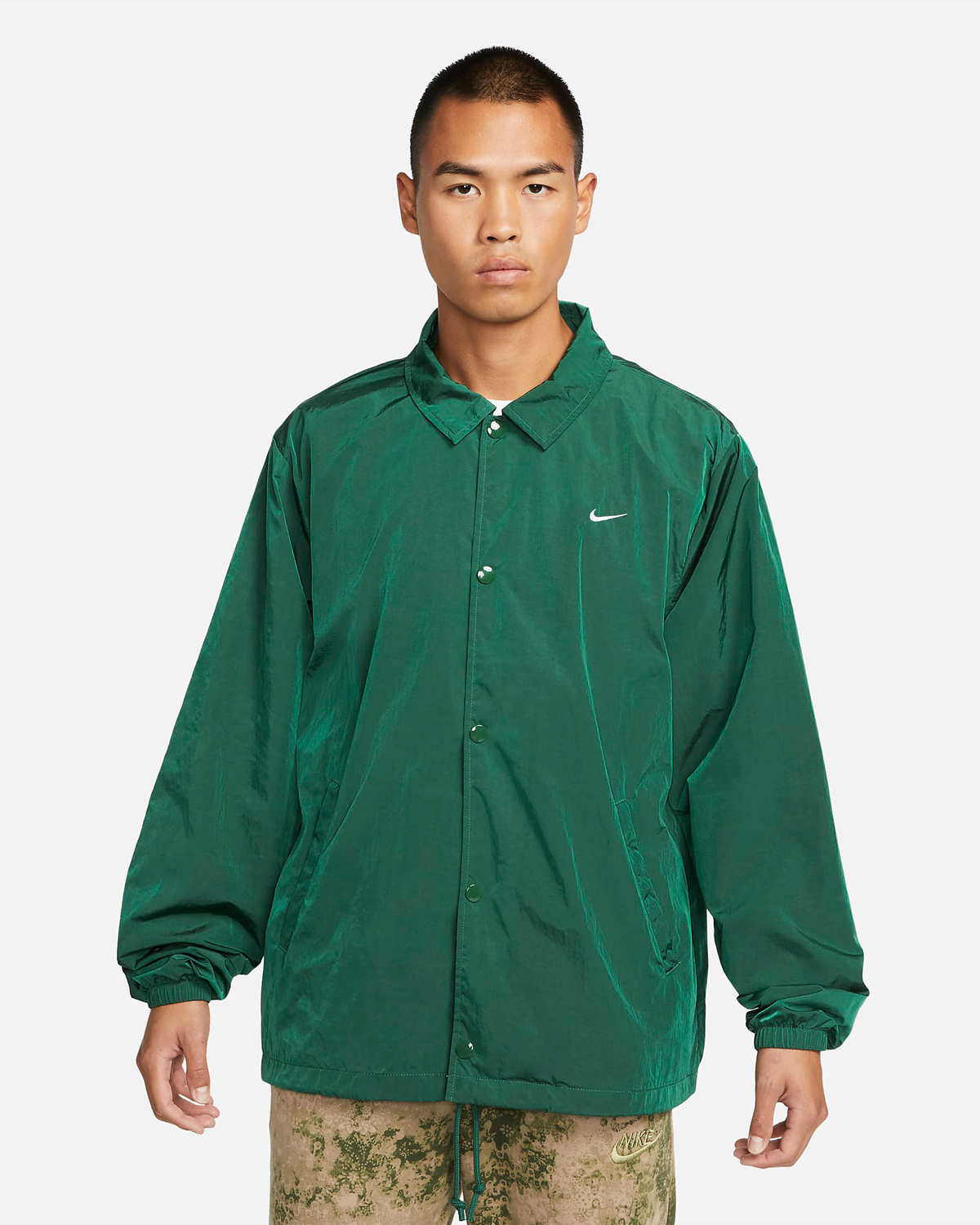 nike-spotswear-coaches-jacket-gorge-green