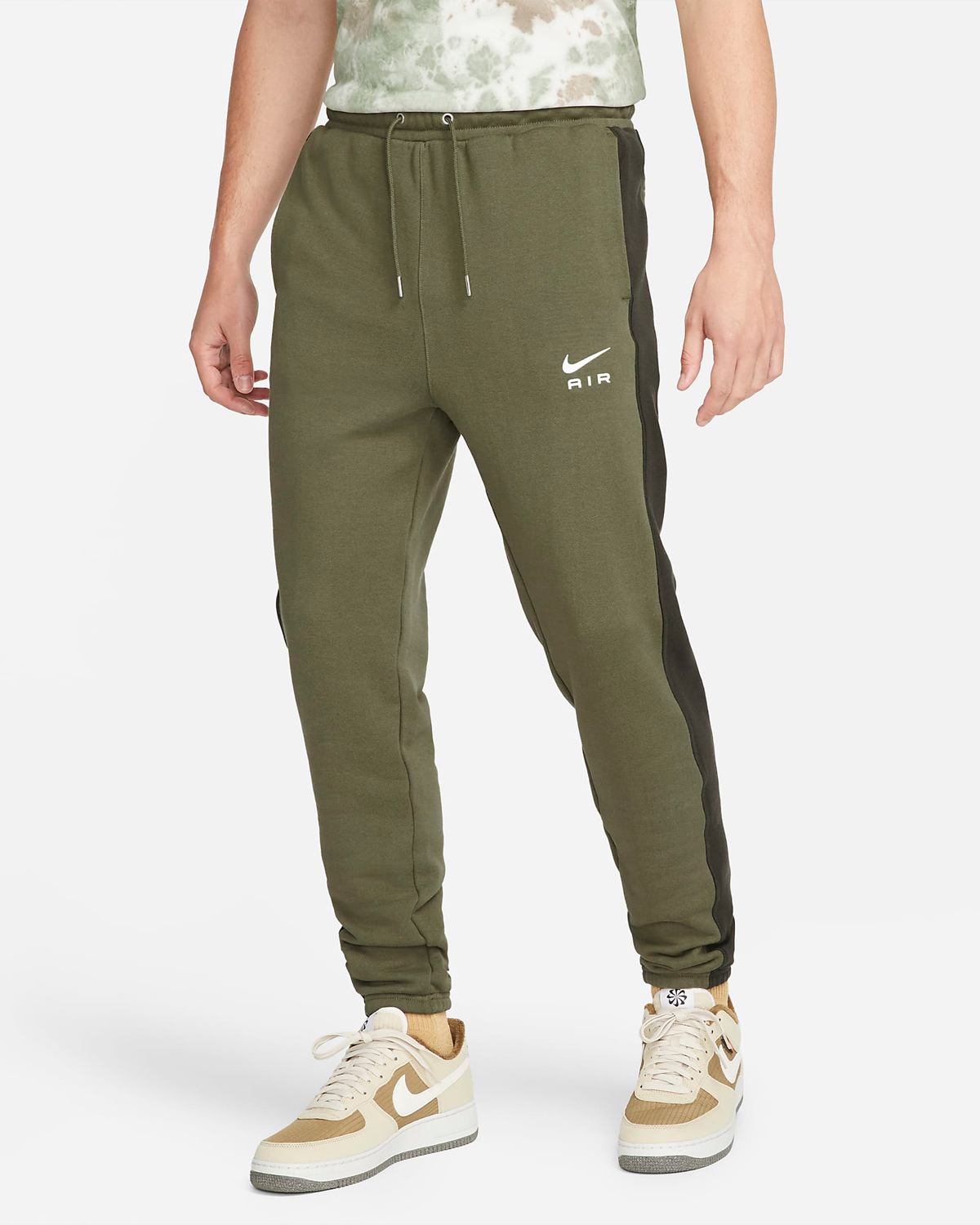 Nike-Air-Jogger-Pants-Olive-Green-1