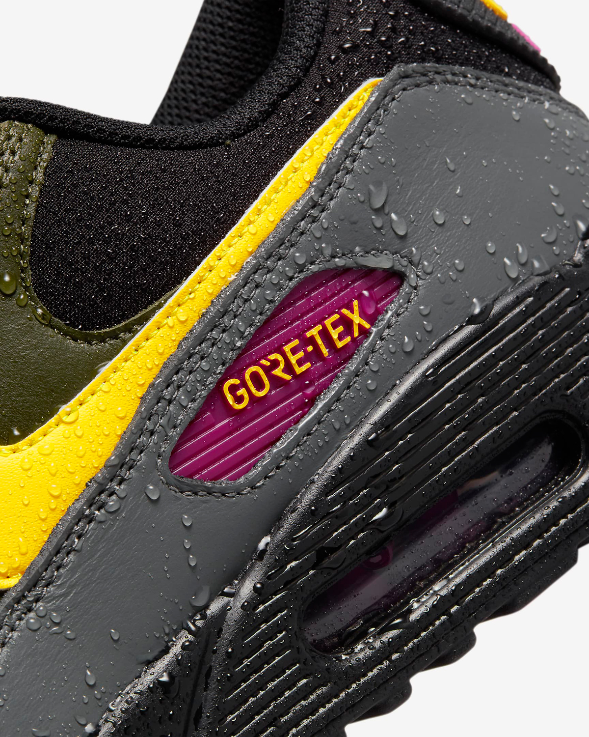 Nike-Air-Max-90-GTX-Gore-Tex-Black-Cargo-Khaki-Iron-Grey-Tour-Yellow-9