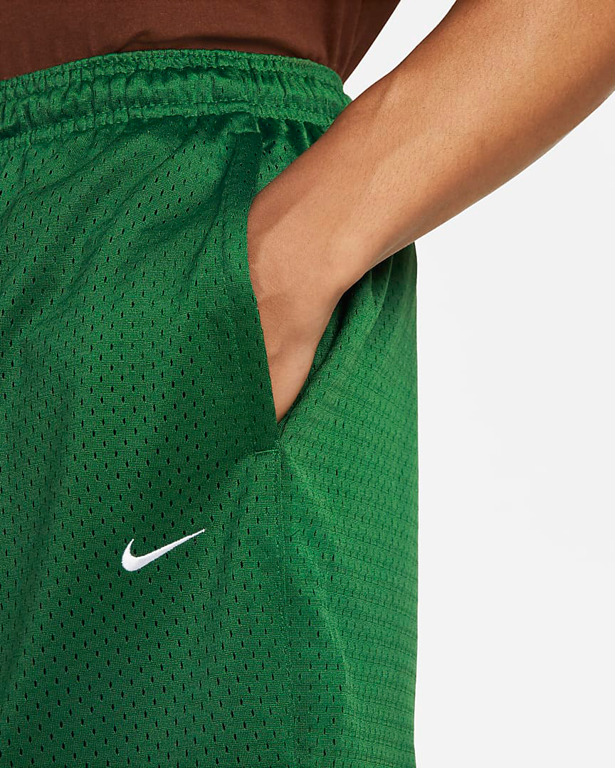 Nike-Sportswear-Authentics-mesh-Shorts-Gorge-Green-2