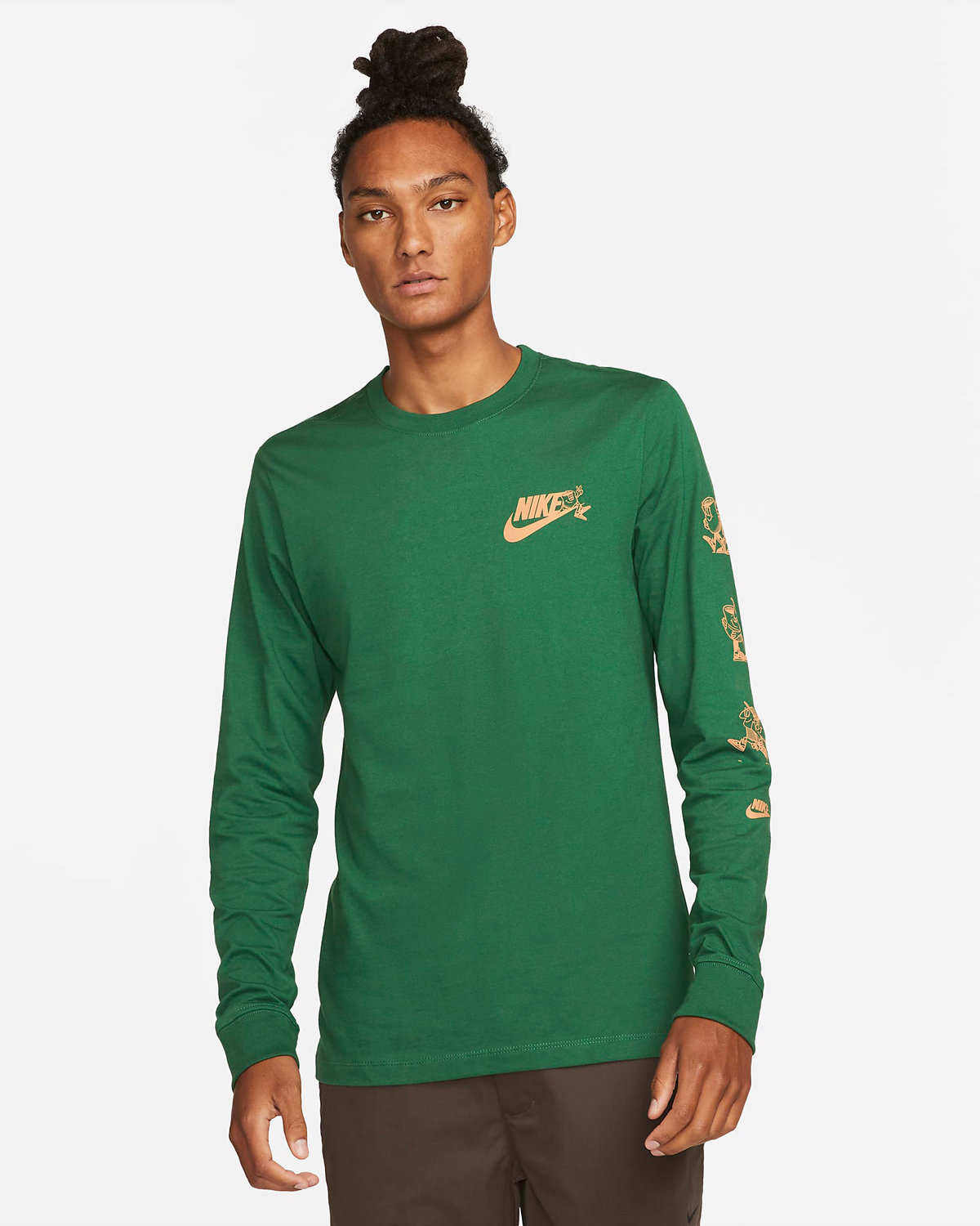 Nike-Sportswear-Long-Sleeve-T-Shirt-Gorge-Green-1