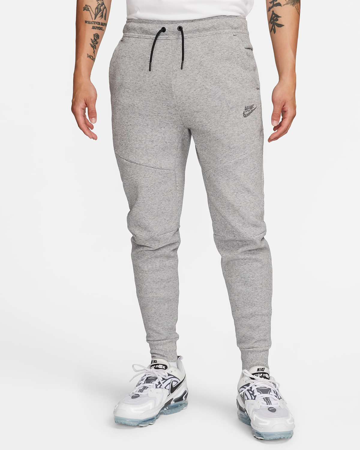 Nike-Tech-Fleece-Jogger-Pants-Grey
