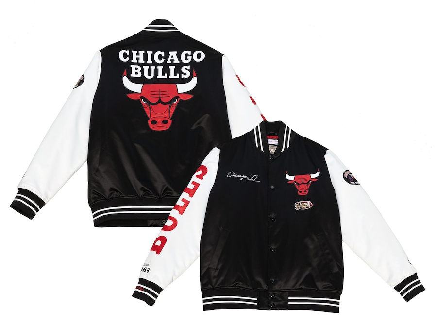 Chicago-Bulls-Mitchell-Ness-Team-Origins-Varsity-Jacket