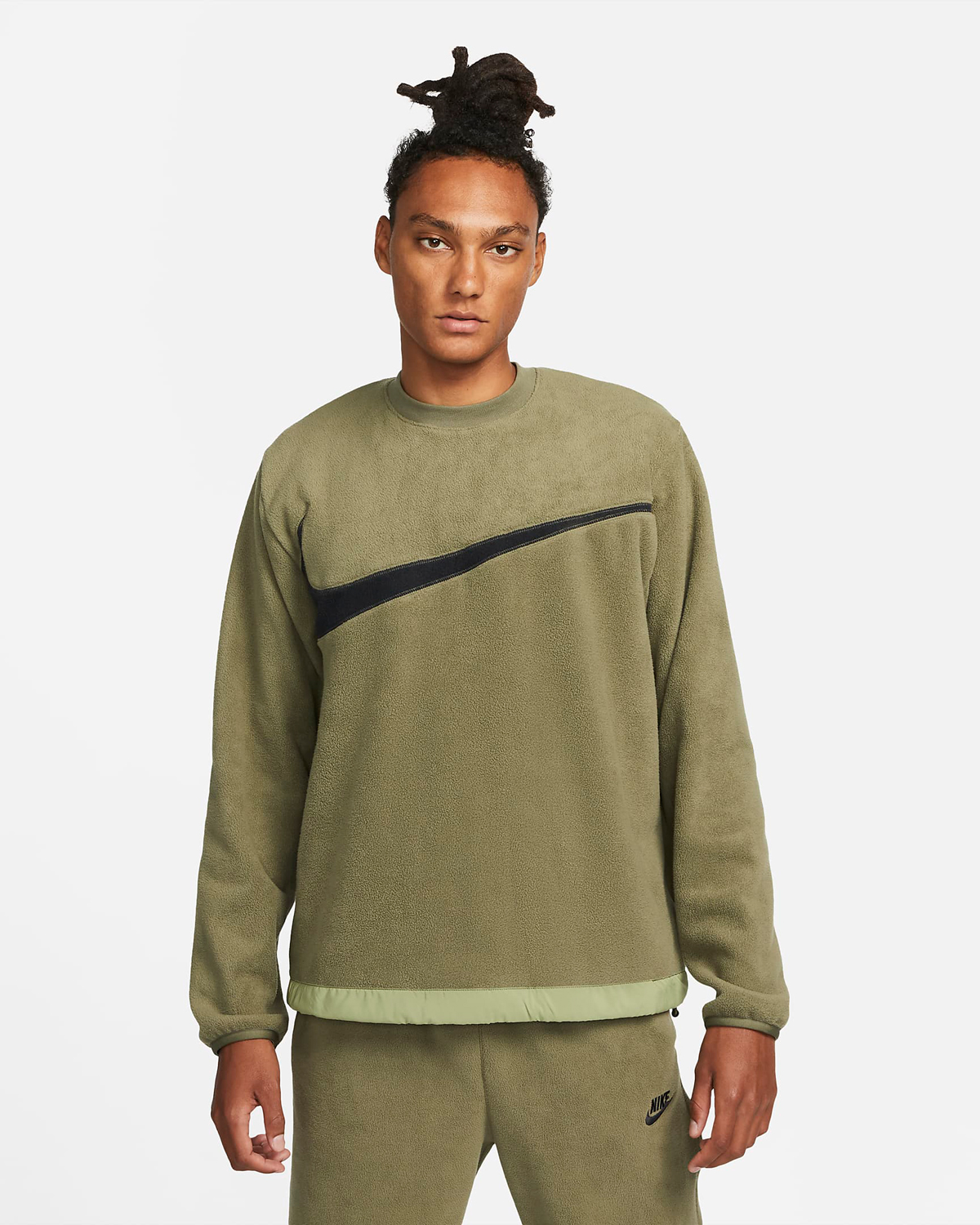 Nike-Club-Fleece-Winterized-Crew-Sweatshirt-Medium-Olive