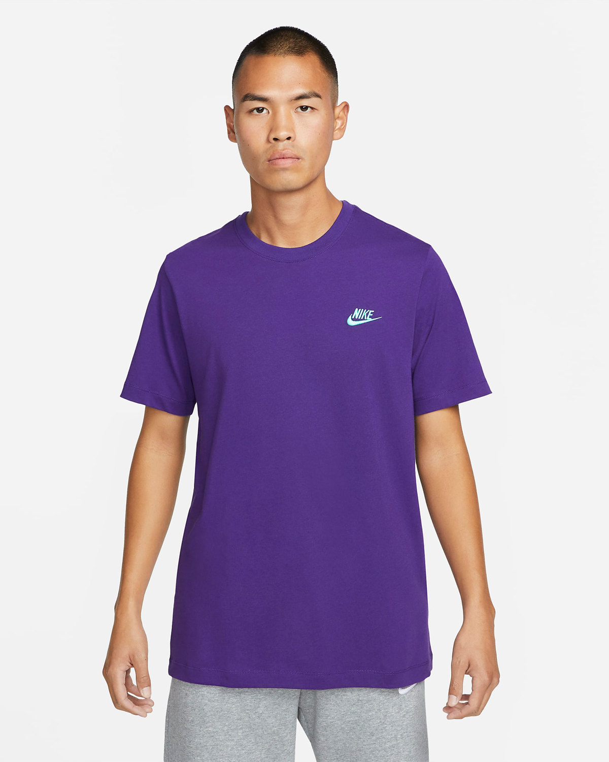 Nike-Club-T-Shirt-Court-Purple