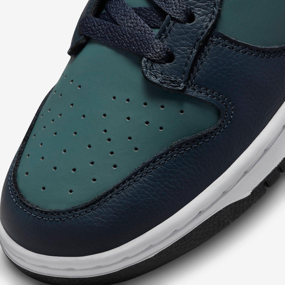 Nike-Dunk-Low-Armory-Navy-Teal-7