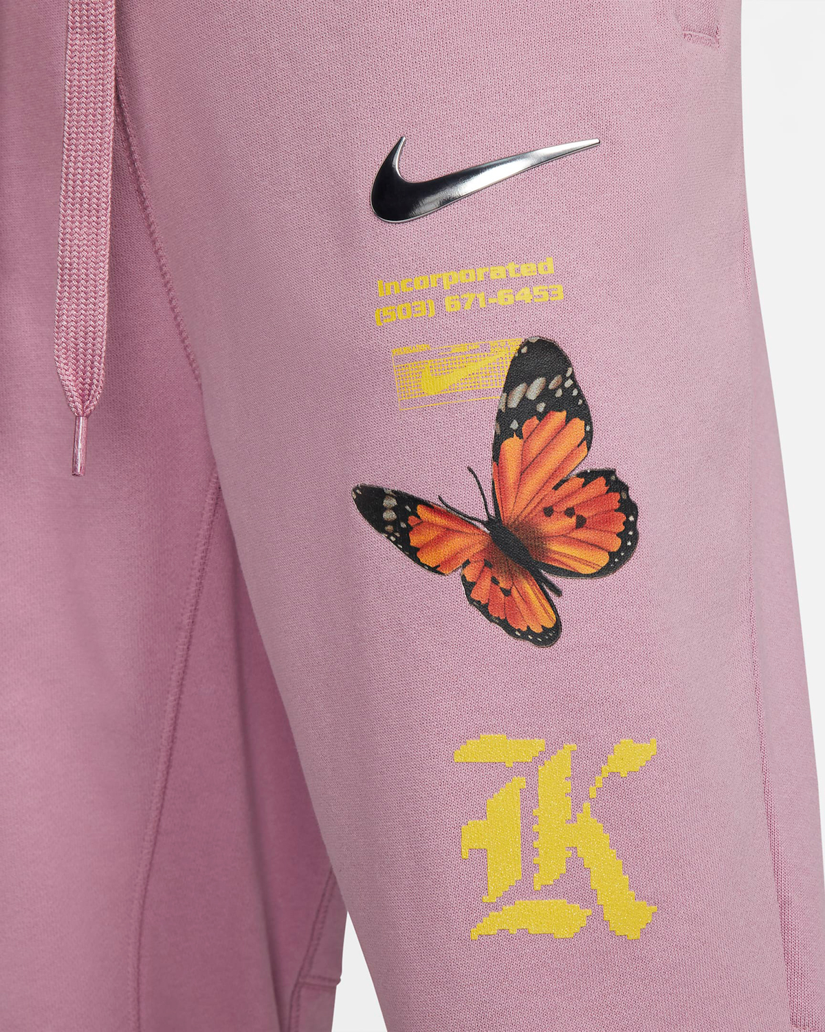 Nike-Sportswear-Butterfly-Pants-Orchid-Pink-2