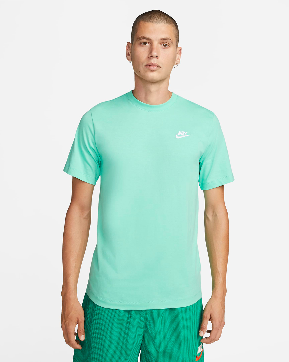 Nike-Sportswear-Club-T-Shirt-Light-Menta