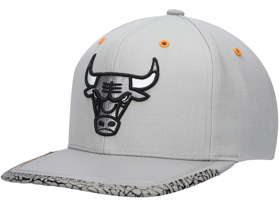 Chicago-Bulls-Cool-Grey-Hat-Mitchell-Ness
