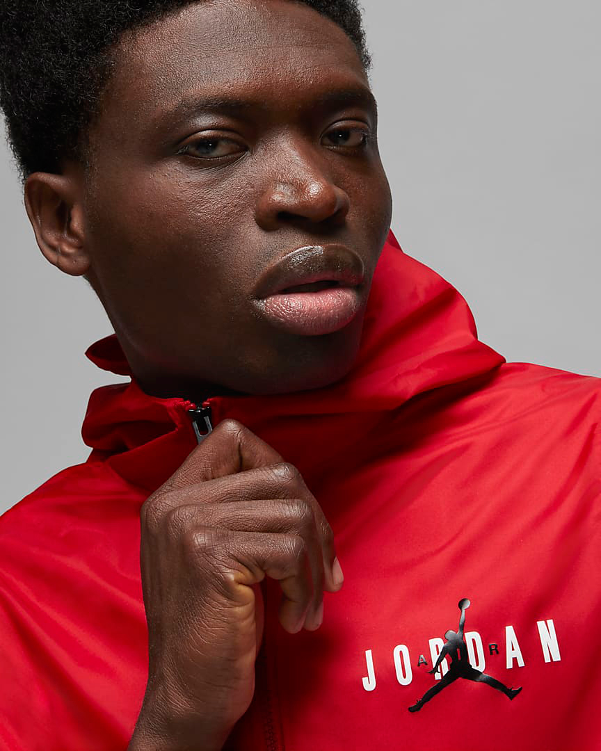 Jordan-Essentials-Woven-Jacket-Gym-Red-Black-3