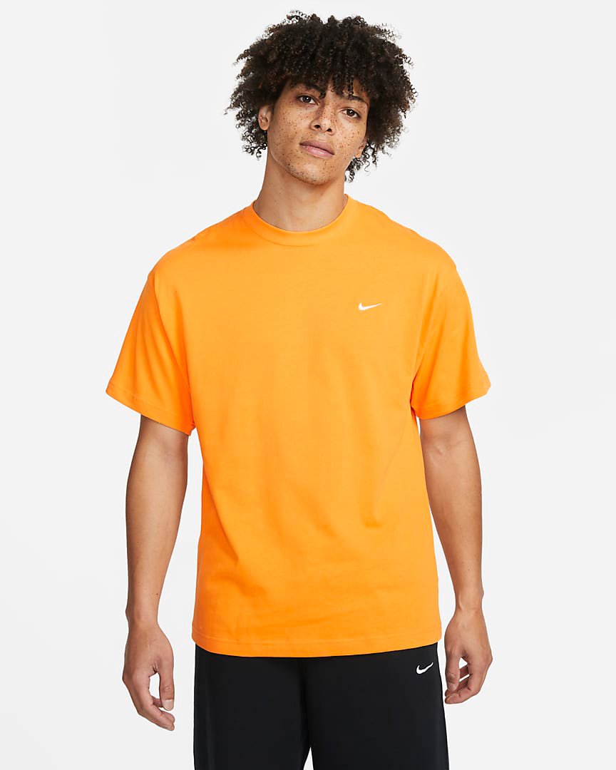 Nike-Solo-Swoosh-T-Shirt-Kumquat