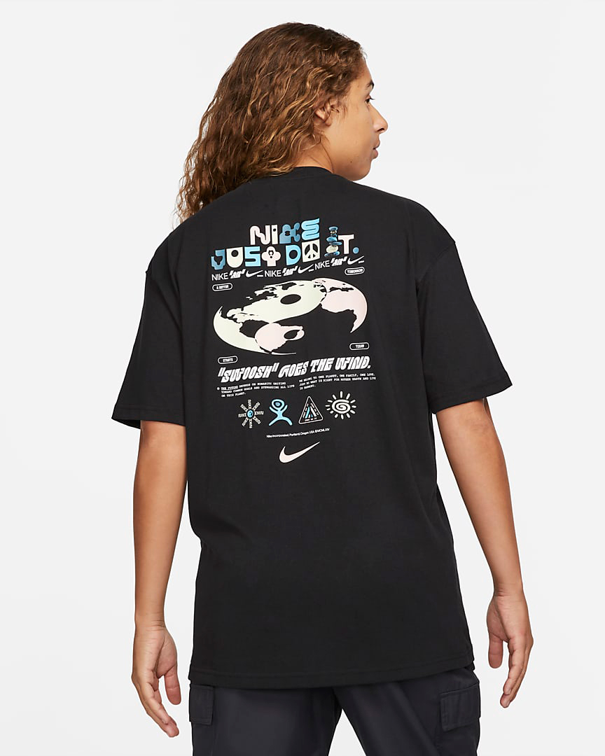 Nike-Sportswear-T-Shirt-Black-White-Blue-2