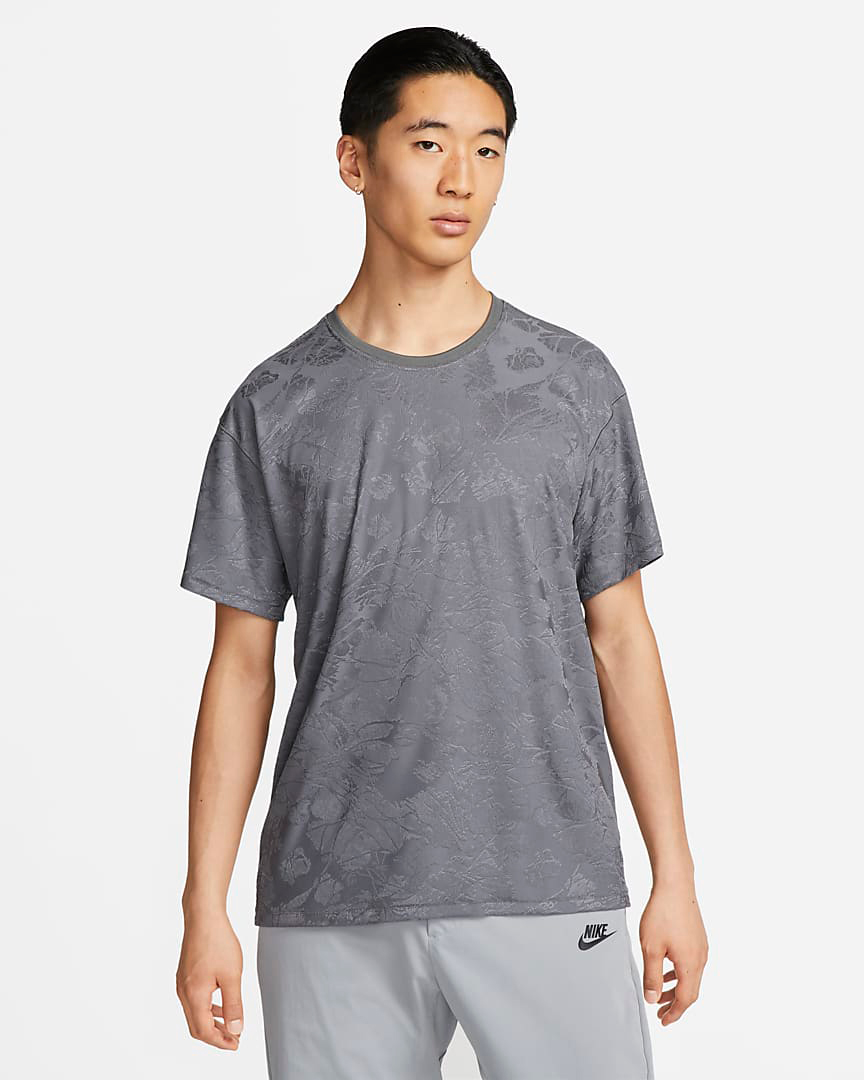 Nike-Sportswear-Tech-Pack-Shirt-Grey
